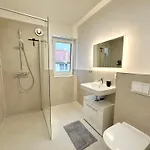 Liva - Ulzburg - Naehe Hamburg & Flughafen - Naehe Bahnhof - Terrasse - Smart-tv 3* Henstedt-Ulzburg
