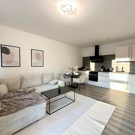 Harmony Homes - Naehe Bahnhof - Terasse - Smart-tv - Naehe Hamburg & Flughafen 3*