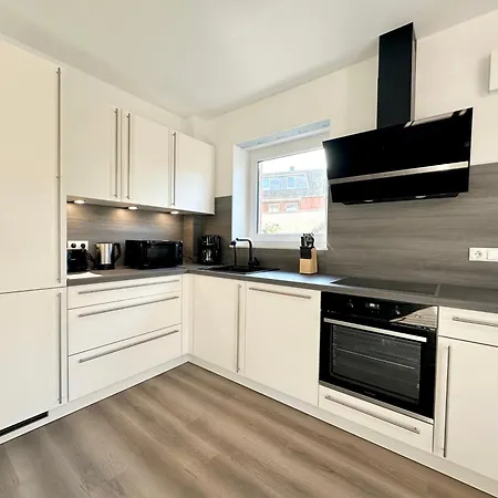 Апарт-отель Harmony Homes - Naehe Bahnhof - Terasse - Smart-tv - Naehe Hamburg & Flughafen Хенштедт-Ульцбург