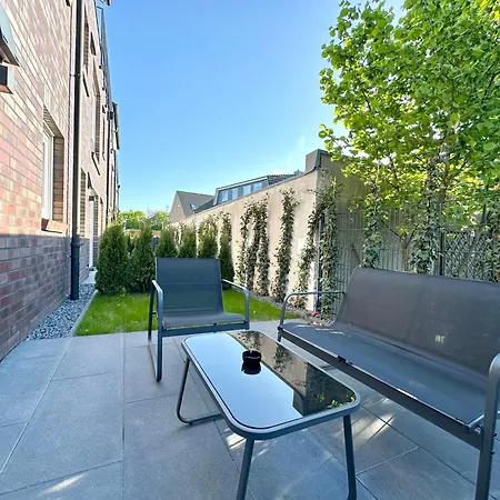 Liva - Ulzburg - Naehe Hamburg & Flughafen - Naehe Bahnhof - Terrasse - Smart-tv 3* Henstedt-Ulzburg