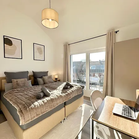 Liva - Ulzburg - Naehe Hamburg & Flughafen - Naehe Bahnhof - Terrasse - Smart-tv Aparthotel Henstedt-Ulzburg