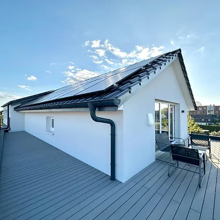 Liva - Ulzburg - Naehe Hamburg & Flughafen - Naehe Bahnhof - Teils Terrassen - Smart-tv Henstedt-Ulzburg
