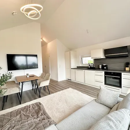 아파트호텔 Harmony Homes - Naehe Bahnhof - Terasse - Smart-tv - Naehe Hamburg & Flughafen 헨스테트 울츠부르크