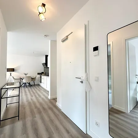 Aparthotel Liva - Ulzburg - Naehe Hamburg & Flughafen - Naehe Bahnhof - Terrasse - Smart-tv Henstedt-Ulzburg